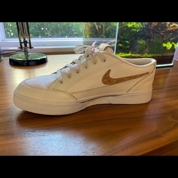 Nike GTS '16 Premium size 9US - Picture 4 of 7